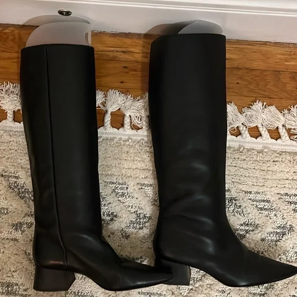 Freda Salvador Low Heel Tall Black Boot - Picture 2 of 5